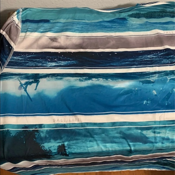 SOLD Salt Life Rash Guard - Picture 3 of 5